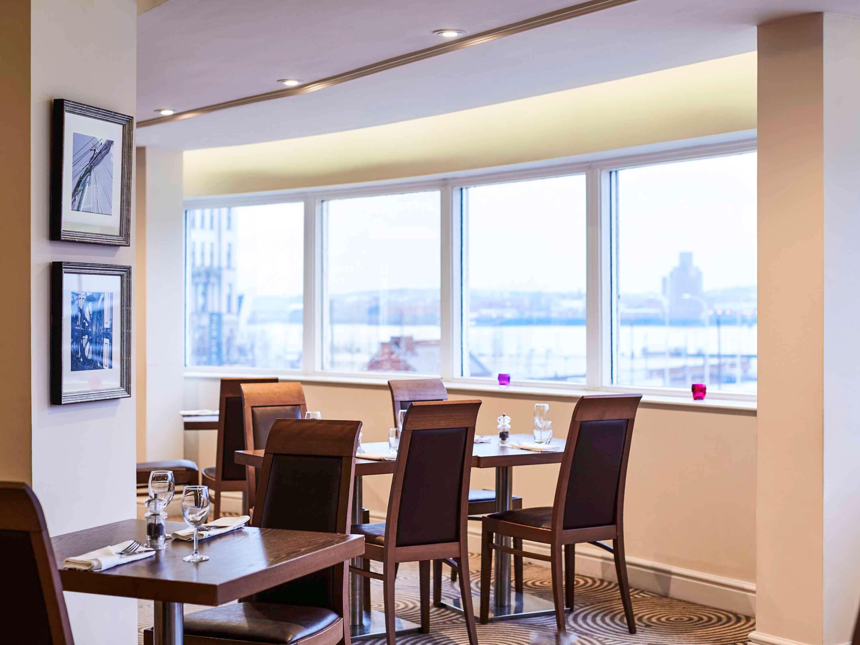 Hotel Mercure Atlantic Tower 4*